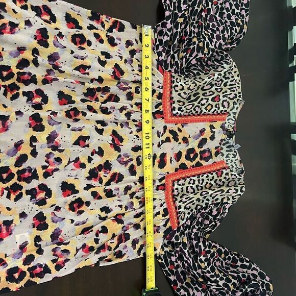 Blink London Joelle Leopard Peasant Blouse Multicolor Women’s Size M - Picture 11 of 15